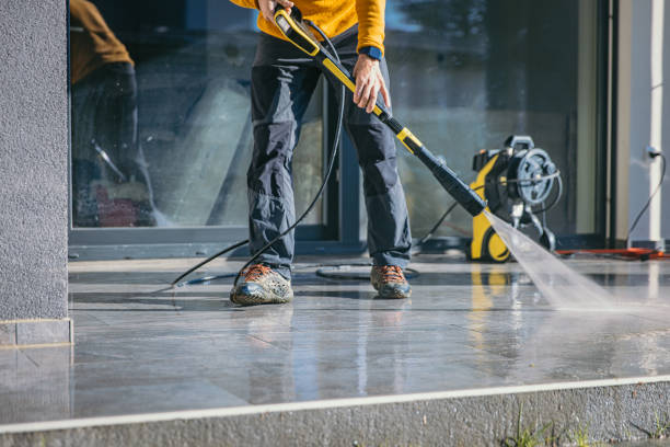 Best Commercial Building Pressure Washing  in Cresson, TX